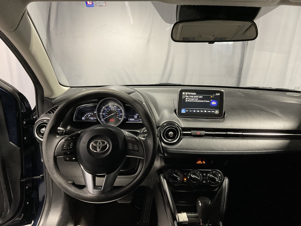 2017 Toyota Yaris iA 6A