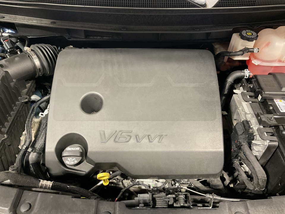 2023 Chevrolet Traverse LT Cloth FWD