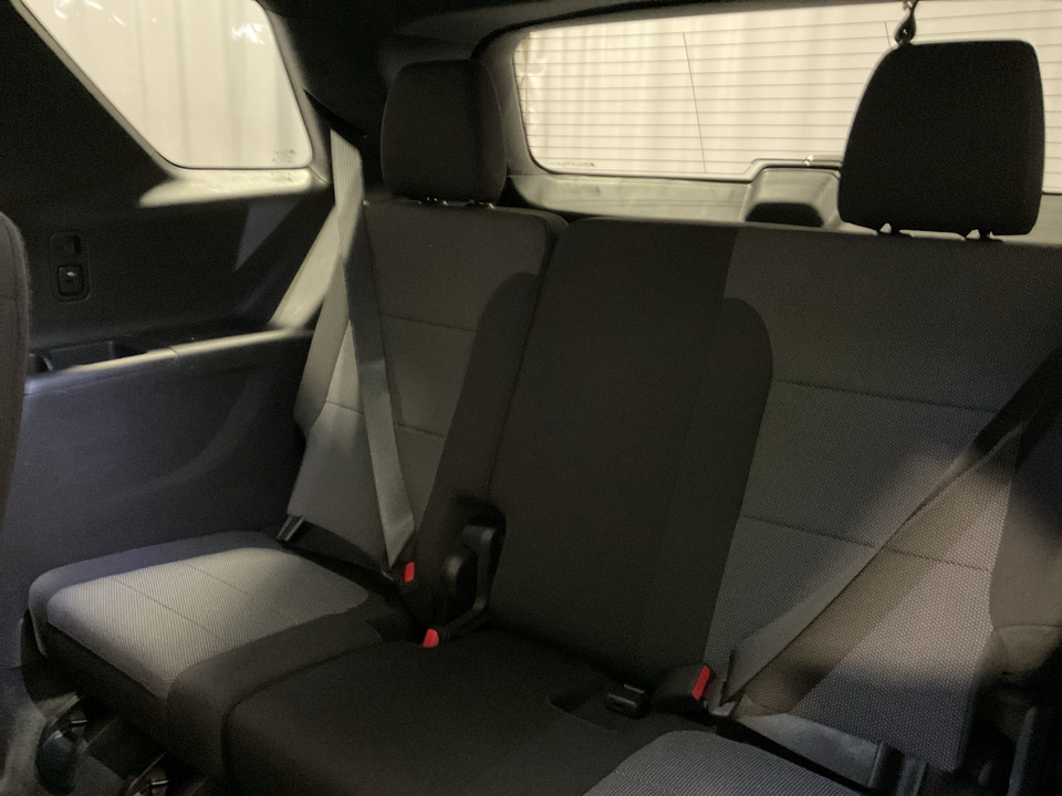 2023 Chevrolet Traverse LT Cloth FWD