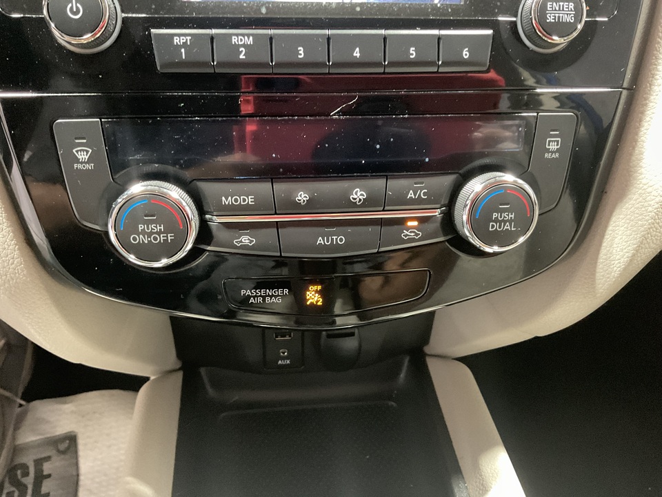 2018 Nissan Rogue Sport SV