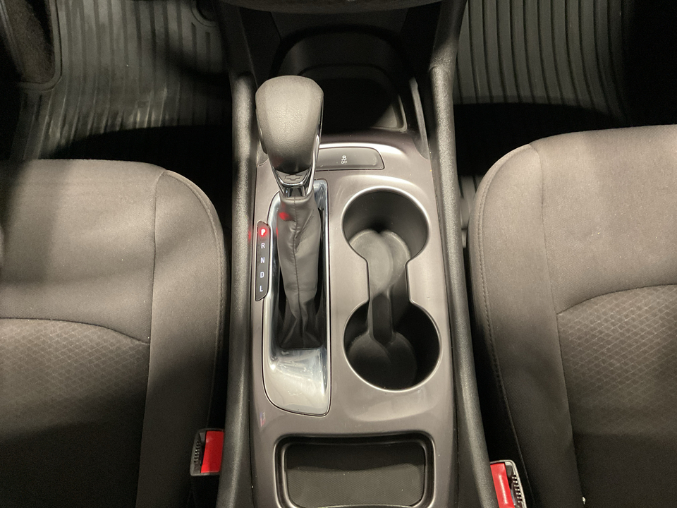 2022 Chevrolet Malibu LS