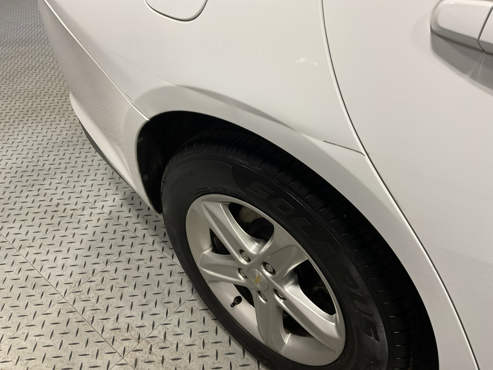 2022 Chevrolet Malibu LS