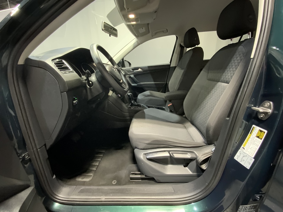 2018 Volkswagen Tiguan S