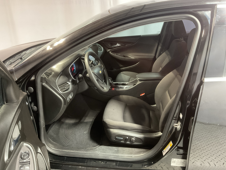 2023 Chevrolet Malibu 1LT