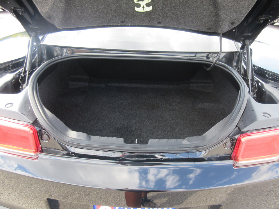 2015 Chevrolet Camaro 2LS Coupe