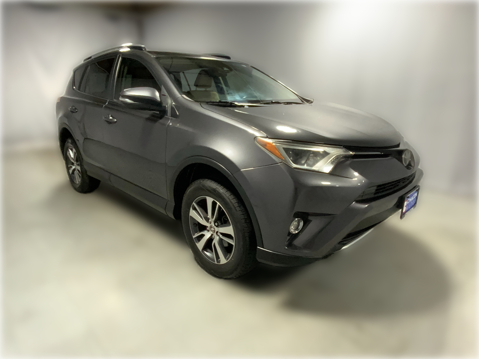 2018 Toyota RAV4 XLE FWD