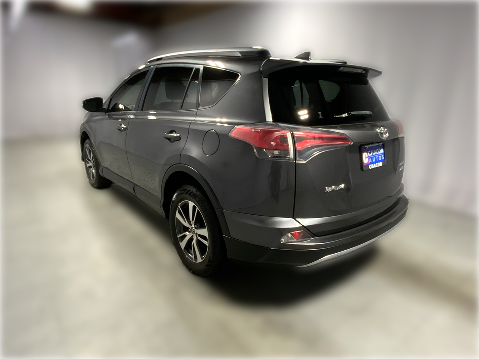 2018 Toyota RAV4 XLE FWD