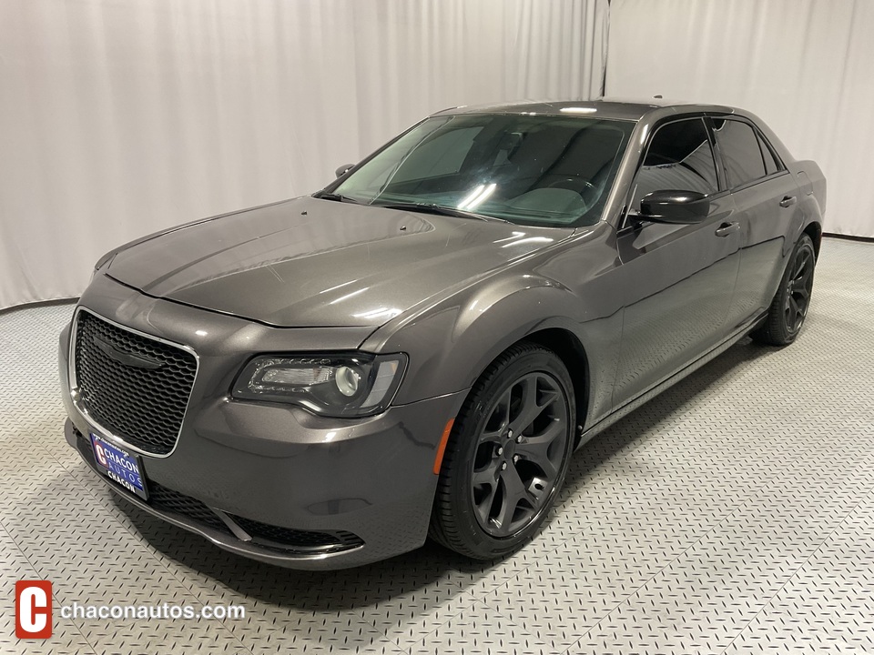 2020 Chrysler 300 Touring