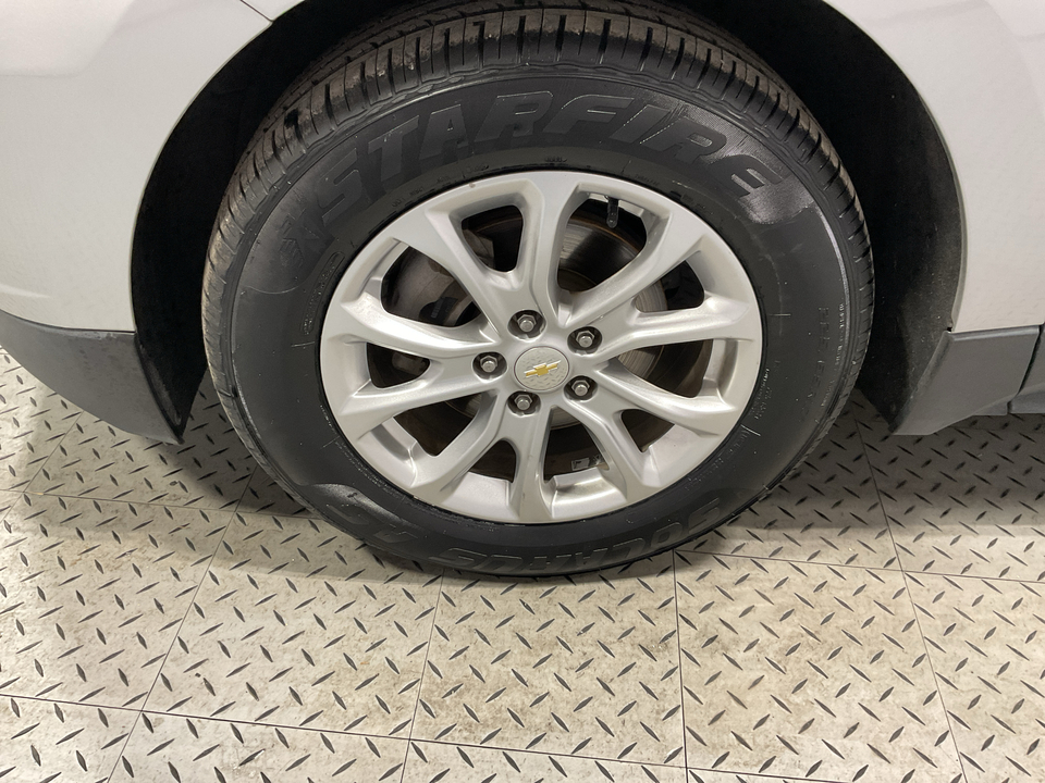 2020 Chevrolet Equinox LS 2WD