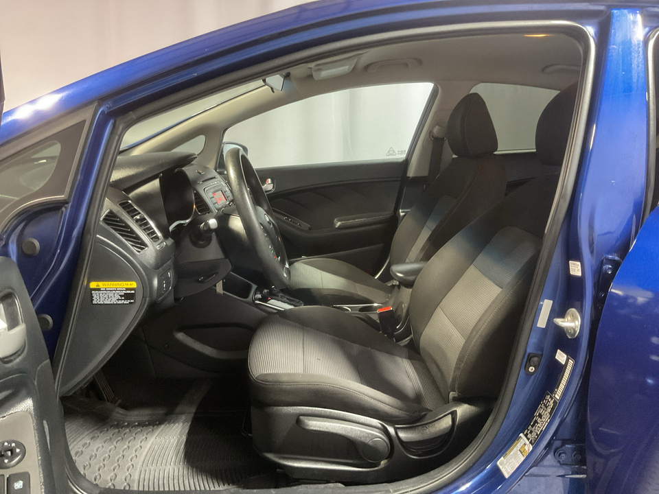 2018 Kia Forte LX 6A