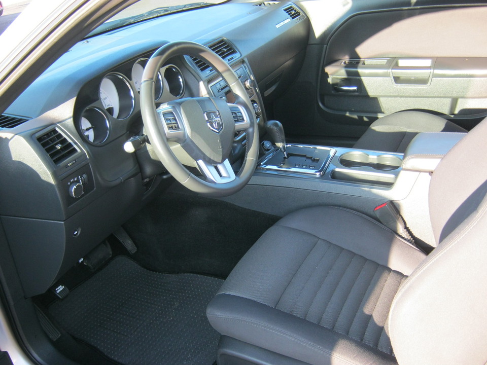 2014 Dodge Challenger SXT