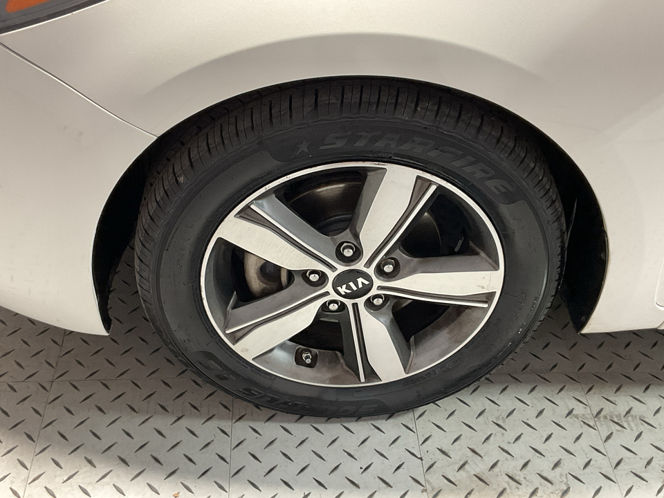 2018 Kia Forte LX 6A