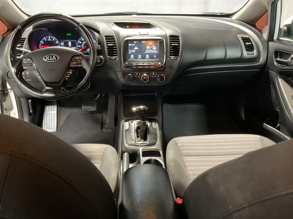 2018 Kia Forte LX 6A