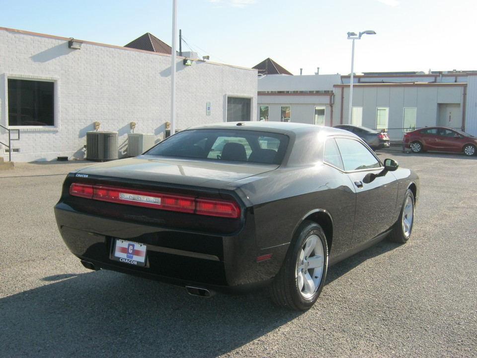 Used 2014 Dodge Challenger in Carrollton, TX ( W195916 ) | Chacon Autos