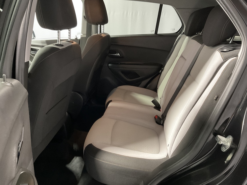 2020 Chevrolet Trax LS FWD