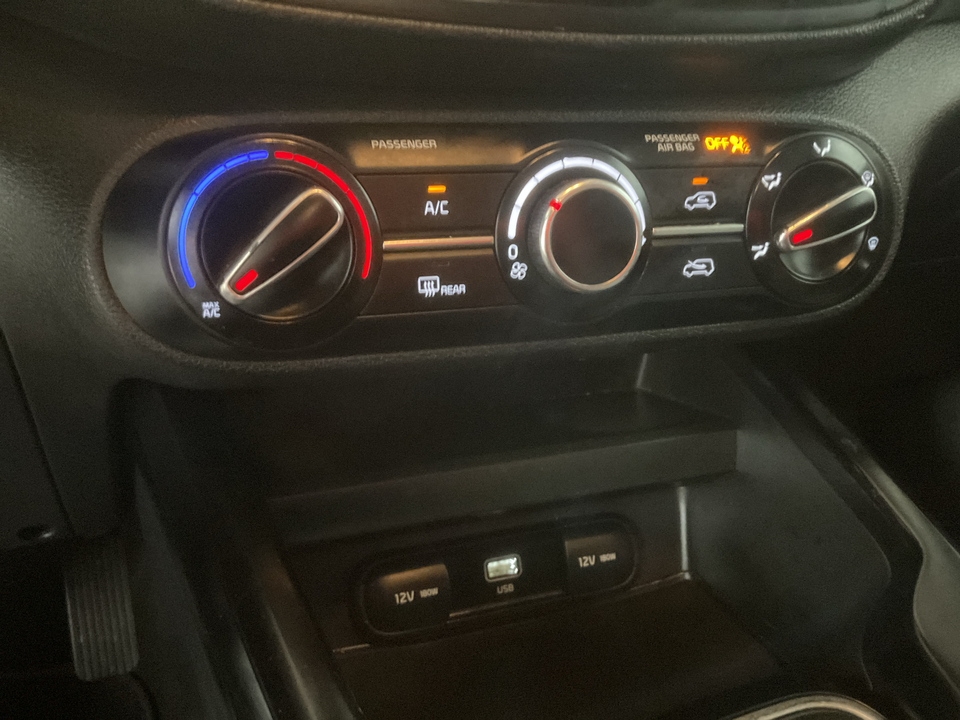 2023 Kia Soul LX CVT