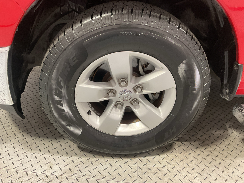 2022 Ram 1500 Classic Tradesman Crew Cab SWB 2WD