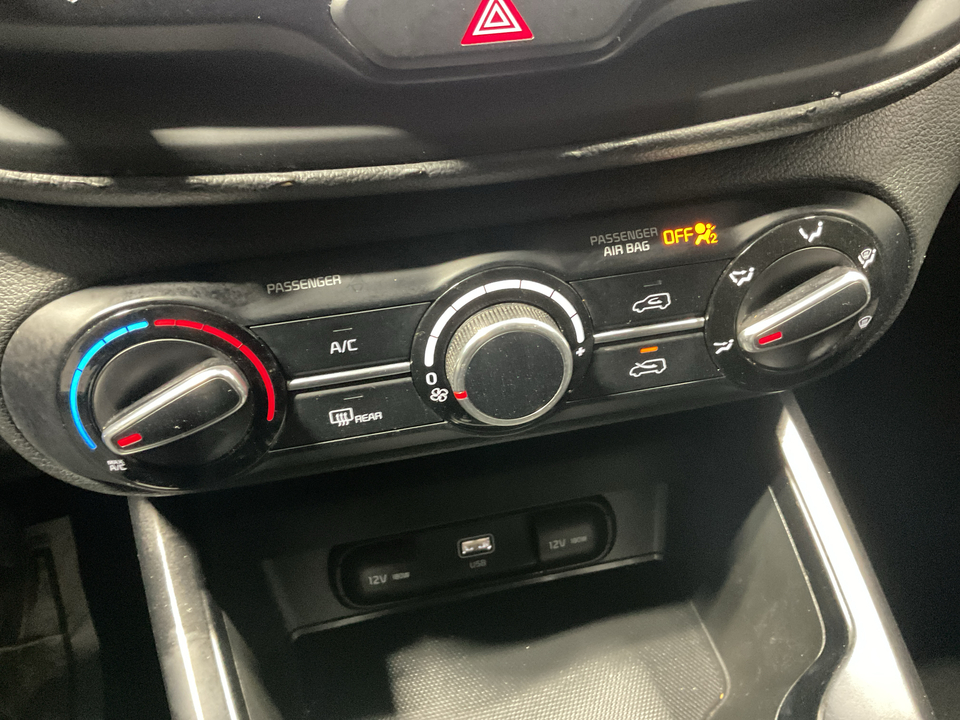 2023 Kia Soul LX CVT