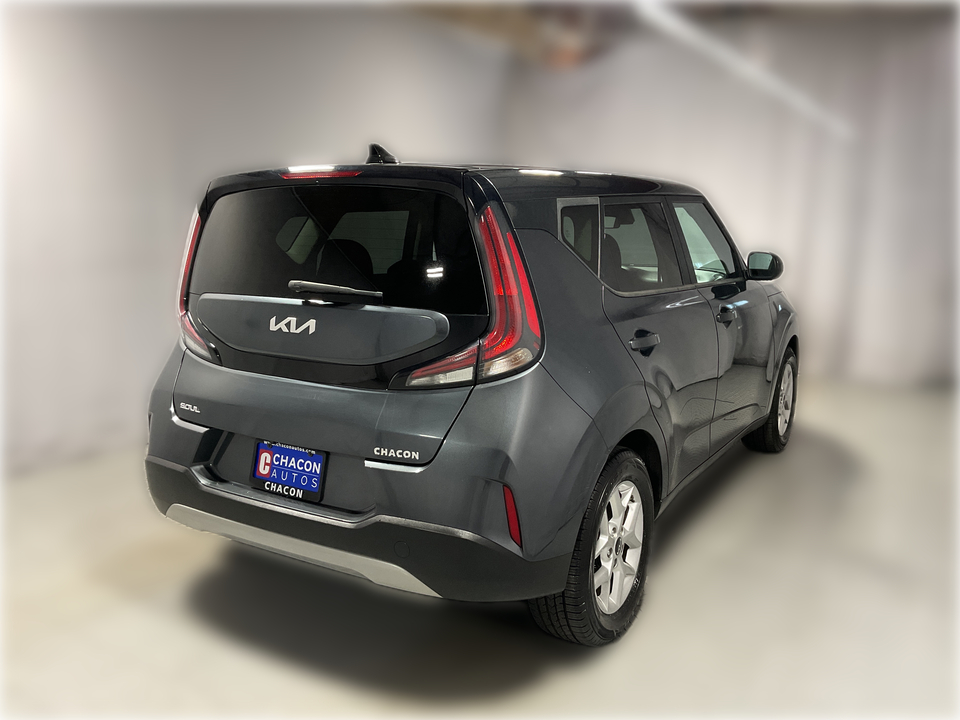 2023 Kia Soul LX CVT