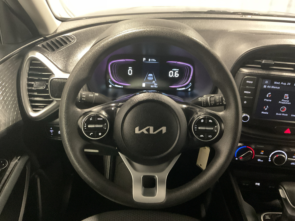 2023 Kia Soul LX CVT