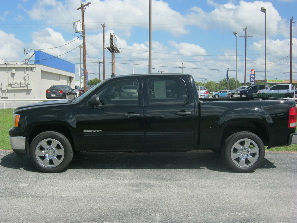 2011 GMC Sierra 1500 SLE Crew Cab 2WD