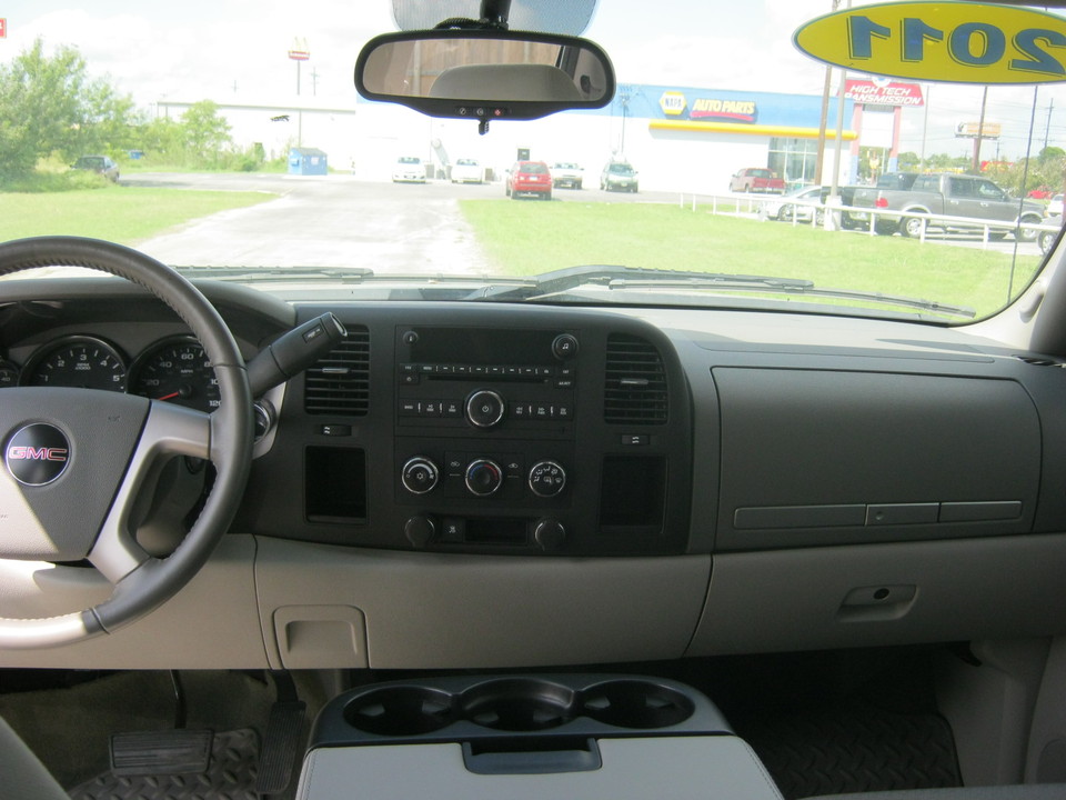 2011 GMC Sierra 1500 SLE Crew Cab 2WD