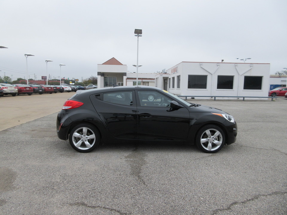 2014 Hyundai Veloster Base