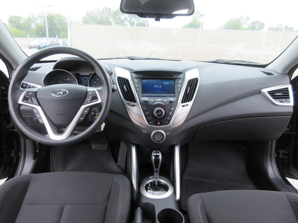 2014 Hyundai Veloster Base