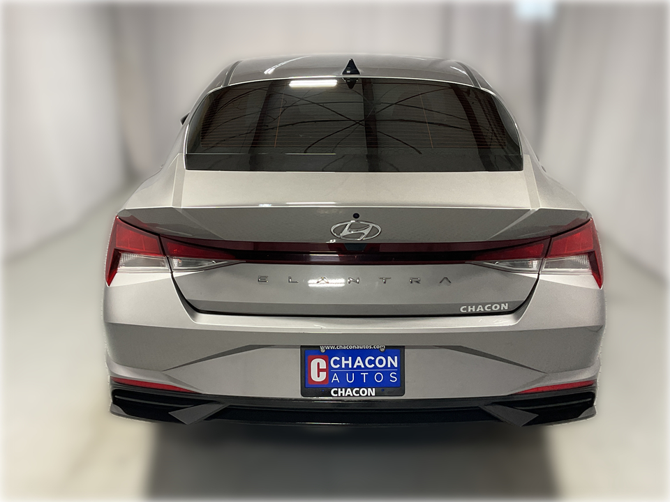 2021 Hyundai Elantra SE
