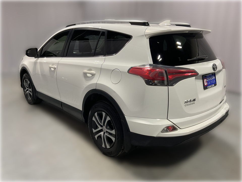 2018 Toyota RAV4 LE FWD