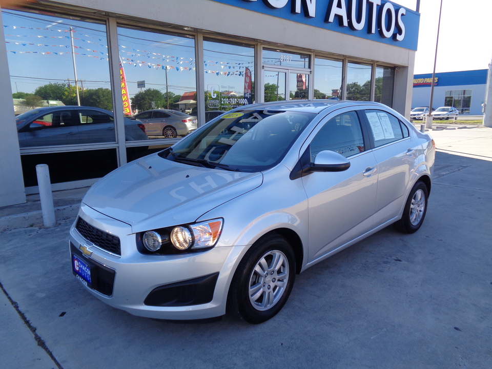 Used 2015 Chevrolet Sonic in San Antonio, TX ( B200500 ) Chacon Autos