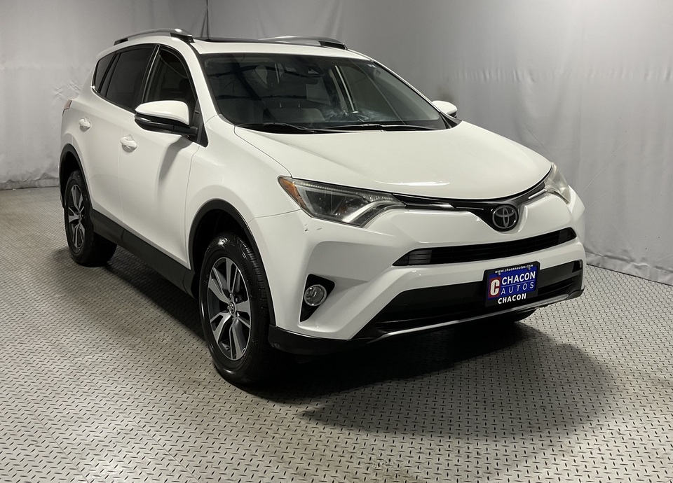 2018 Toyota RAV4 XLE FWD