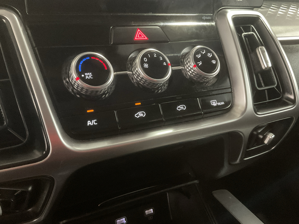 2023 Kia Sorento LX 2WD