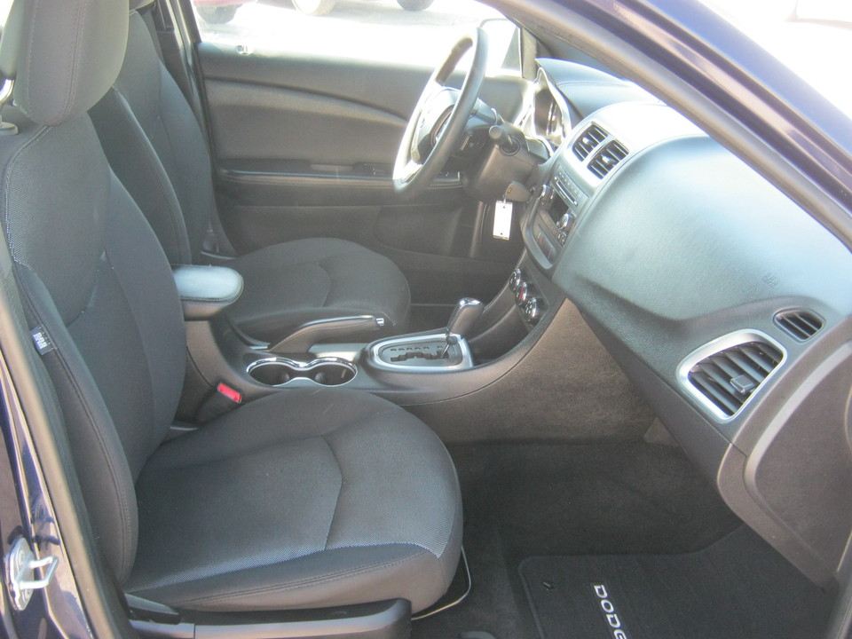 2014 Dodge Avenger SE
