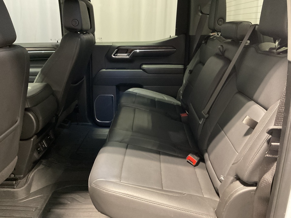 2024 GMC Sierra 1500 SLT Crew Cab 2WD