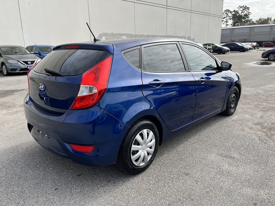 2015 Hyundai Accent GS 5-Door 6A