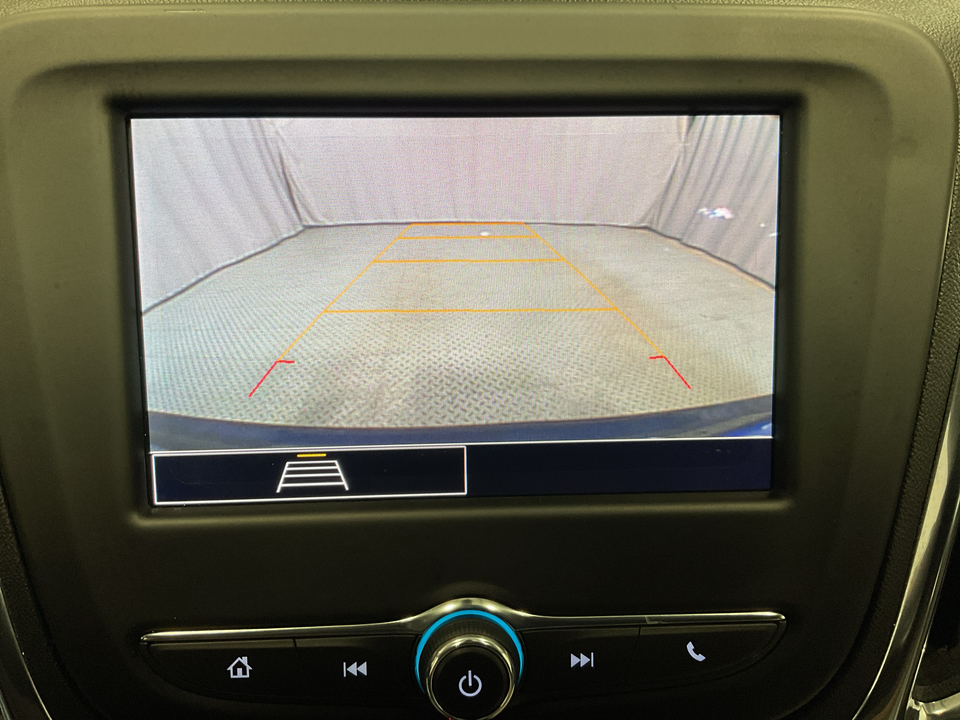 2022 Chevrolet Equinox LS 2WD