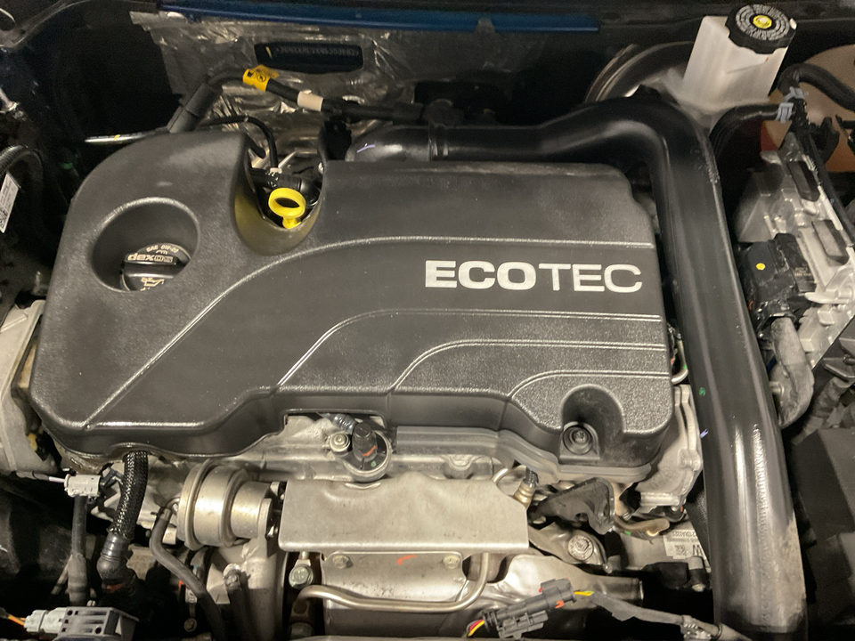 2022 Chevrolet Equinox LS 2WD