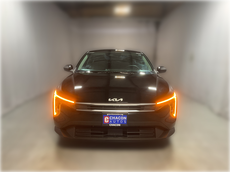 2025 Kia K4 LX