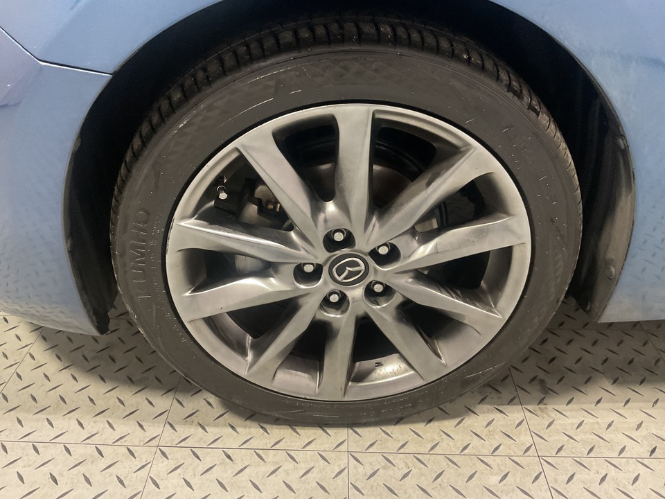 2018 Mazda MAZDA3 s Touring AT 4-Door