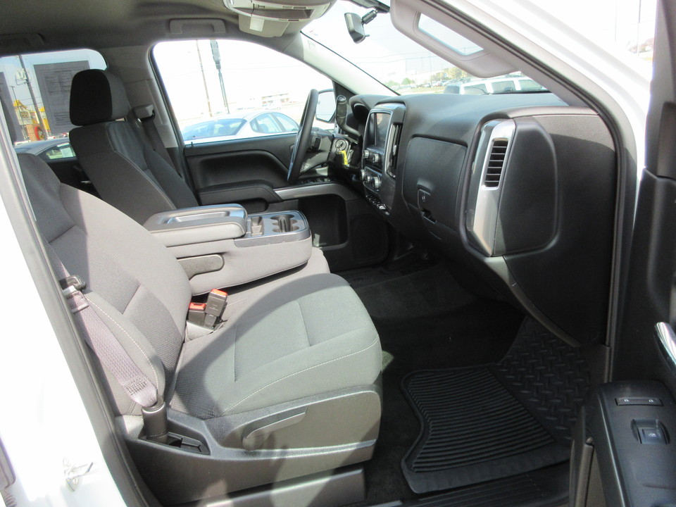 2017 Chevrolet Silverado 1500 LT Crew Cab 2WD