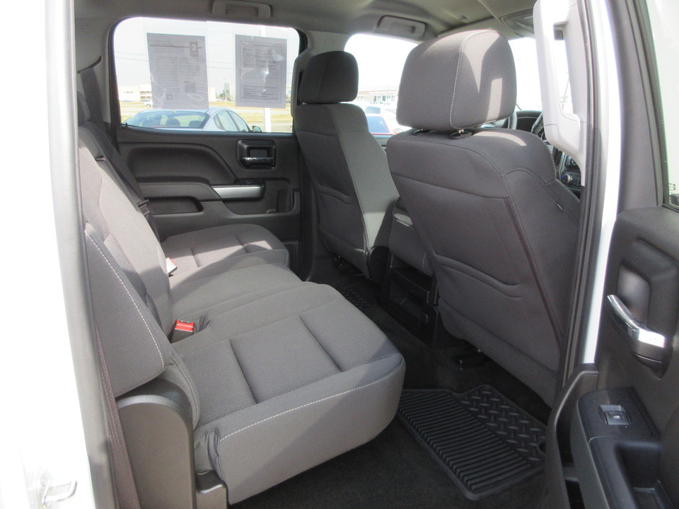 2017 Chevrolet Silverado 1500 LT Crew Cab 2WD