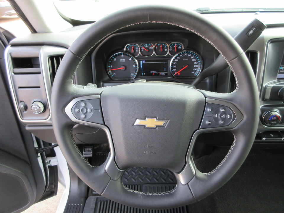 2017 Chevrolet Silverado 1500 LT Crew Cab 2WD