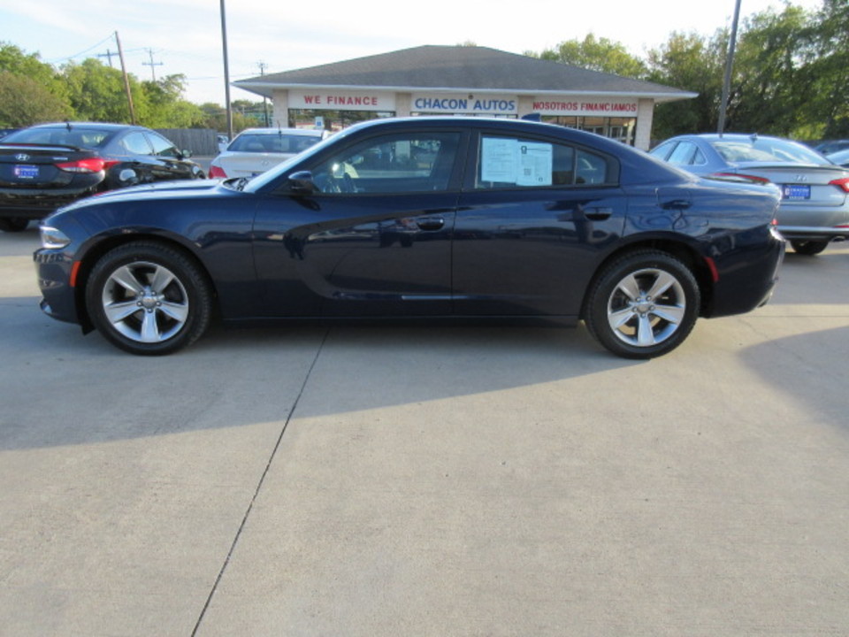 2016 Dodge Charger SXT