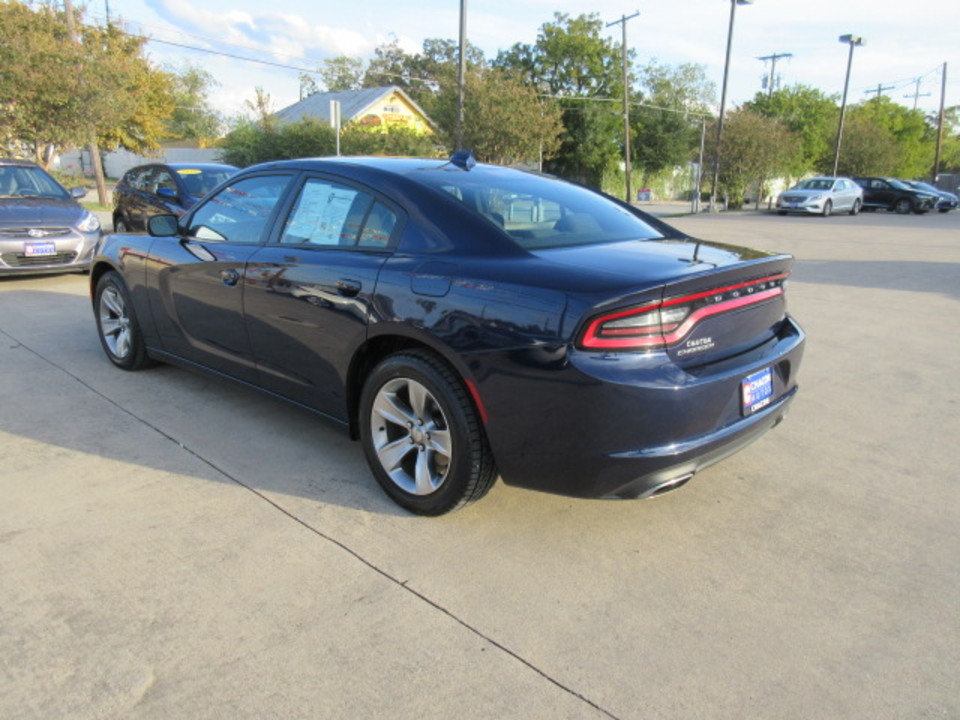 2016 Dodge Charger SXT