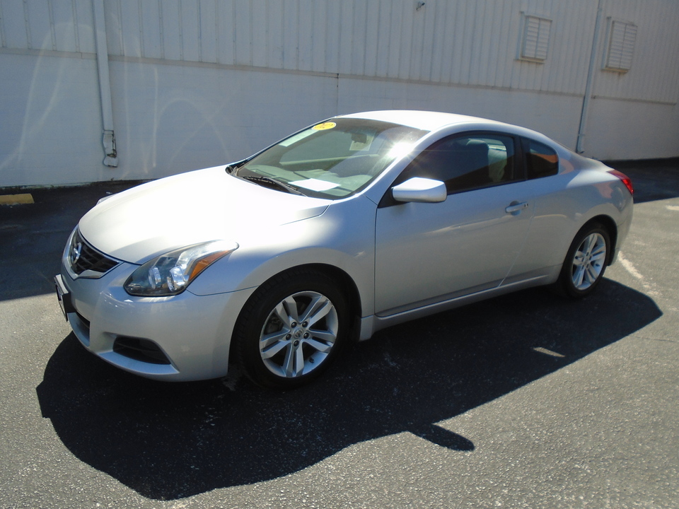 2012 Nissan Altima 2.5 S CVT Coupe