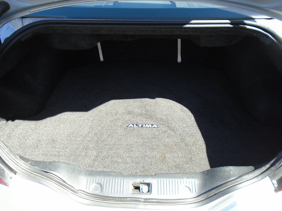 2012 Nissan Altima 2.5 S CVT Coupe