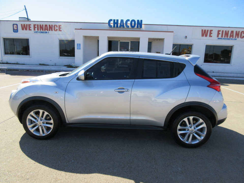 2013 Nissan Juke SV FWD