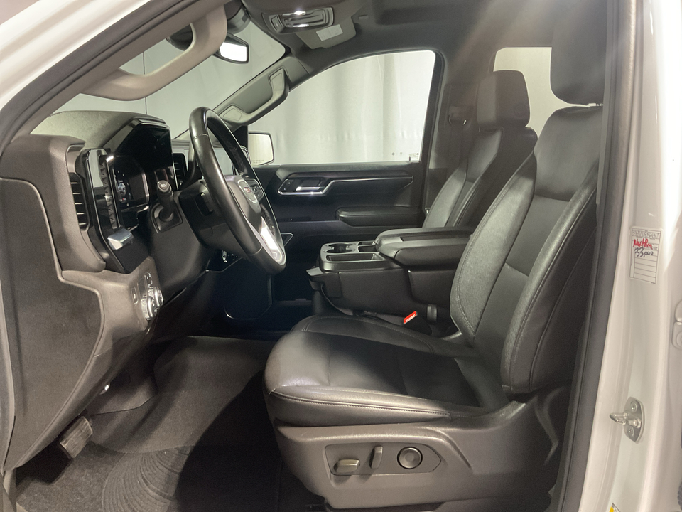 2024 GMC Sierra 1500 SLT Crew Cab 2WD