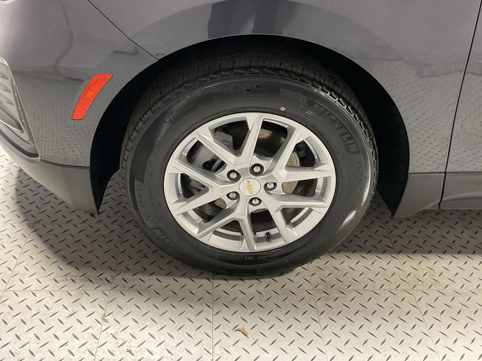 2022 Chevrolet Equinox LS 2WD